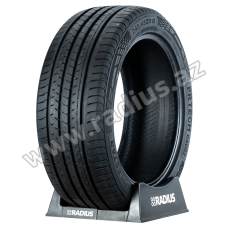 DSU02 245/45 R18